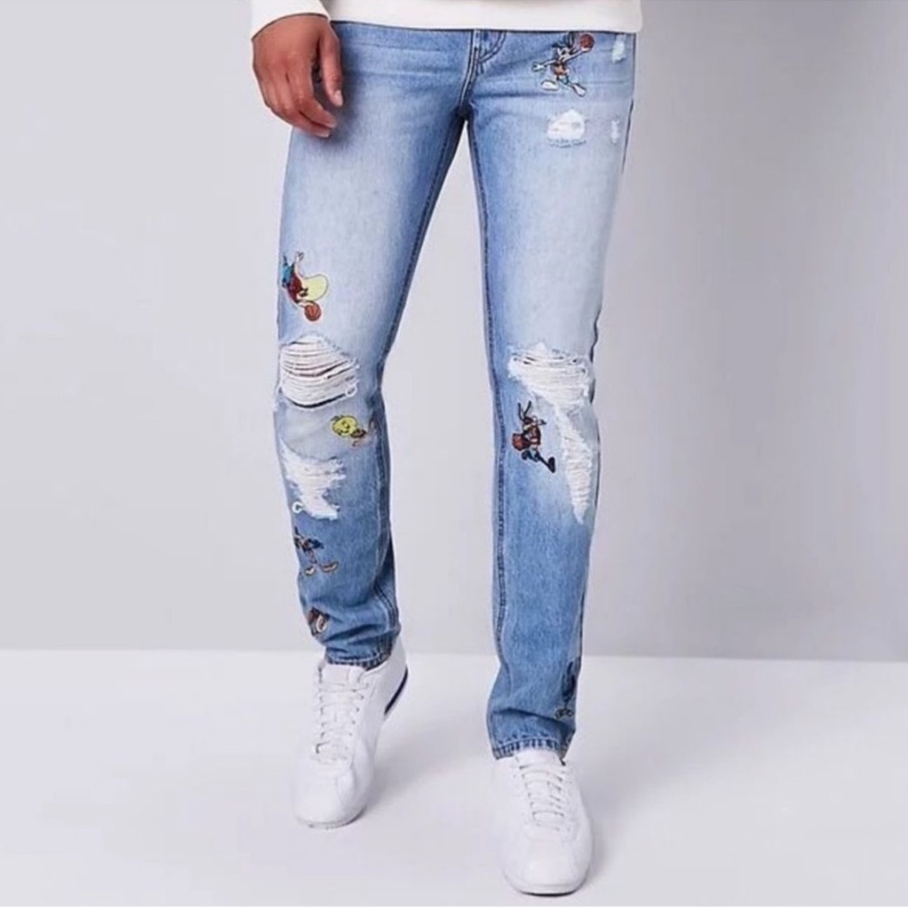 Forever 21 Space Jam‎ Embroidered Detail Distressed Denim Jeans Unisex Size 29